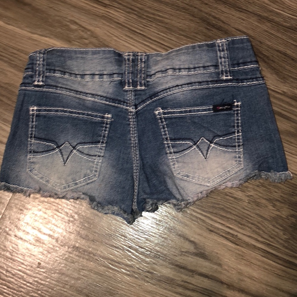 5/$60 Embellished Jean Shorts - Picture 2 of 3